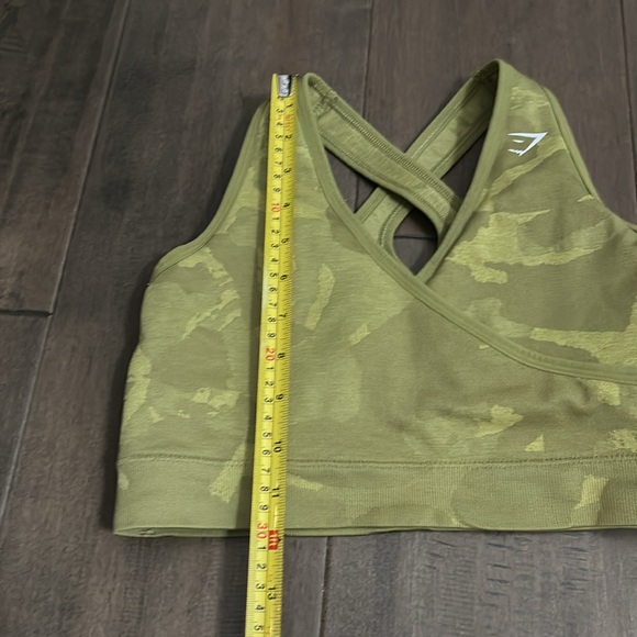 Gymshark padded bra - Picture 10 of 16